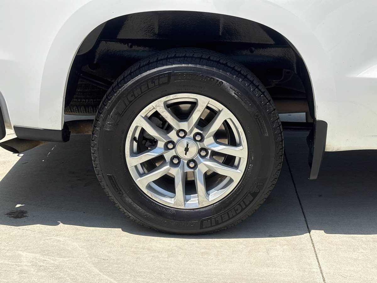 Used 2021 Chevrolet Silverado 1500 RST RWD image 9