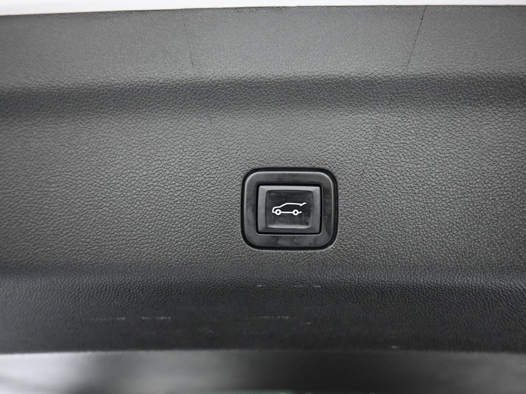 Used 2023 Chevrolet Suburban High Country w/ Premium Package 2 image 67