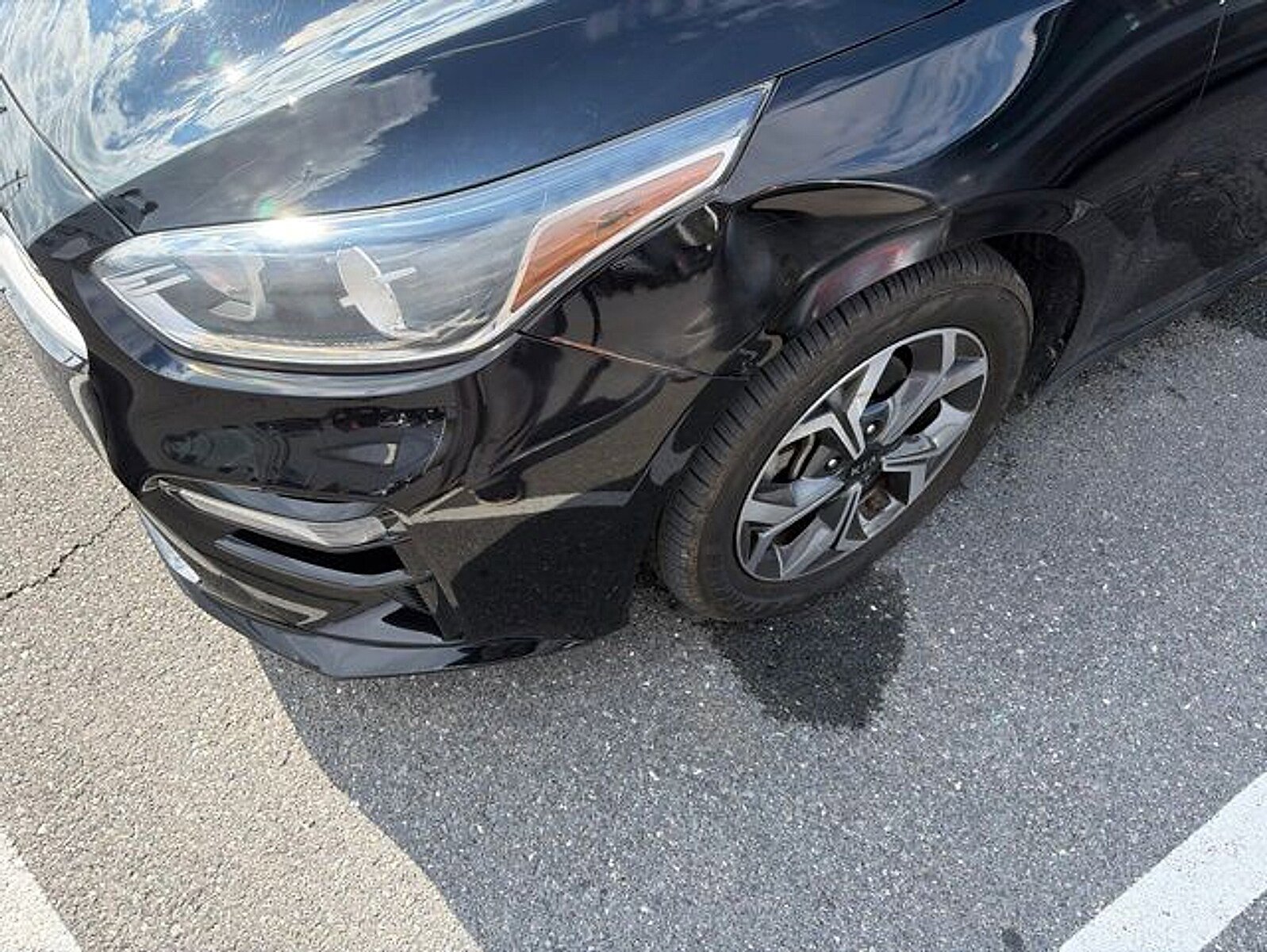Used 2019 Kia Forte LXS FWD image 1