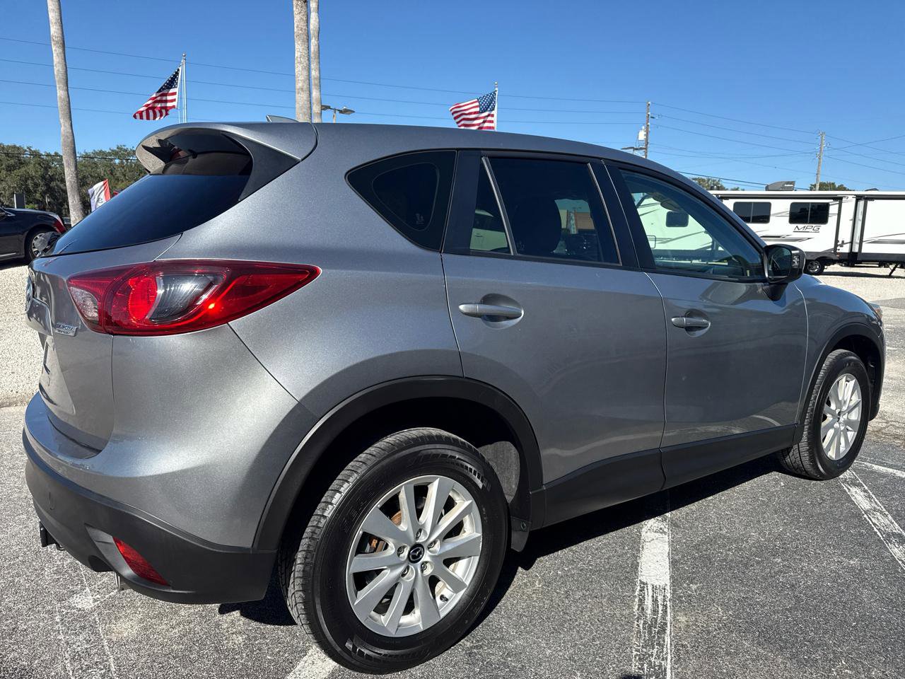 Used 2014 MAZDA CX-5 Sport w/ Bluetooth Audio Package FWD image 5
