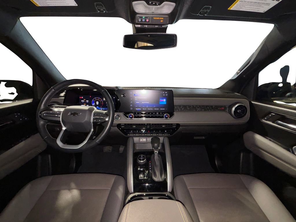 Used 2024 Chevrolet Colorado ZR2 w/ ZR2 Convenience Package III image 23