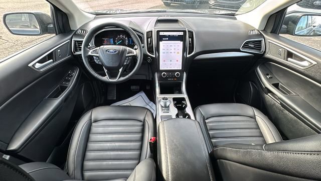 Certified 2024 Ford Edge SEL w/ Convenience Package image 12