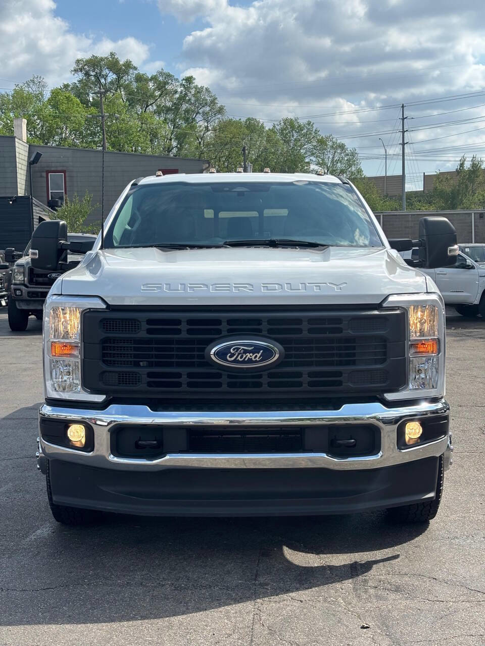 Used 2024 Ford F350 XL w/ 360-Degree Camera Package AWD/4WD image 4