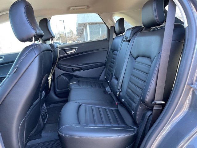 Used 2022 Ford Edge SEL w/ Convenience Package image 16