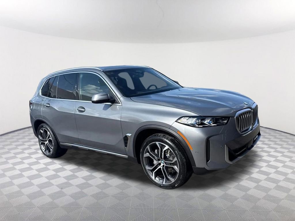 New 2026 BMW X5 sDrive40i image 1