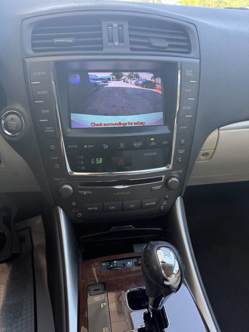 Used 2011 Lexus IS 250 w/ Premium Pkg Value Edition RWD image 10
