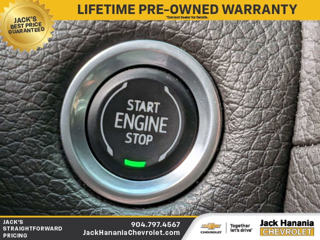 Used 2021 GMC Yukon XL Denali w/ Denali Premium Package image 33