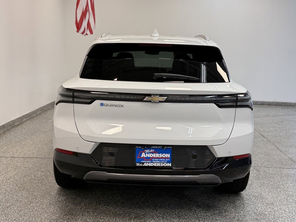 Used 2024 Chevrolet Equinox EV LT w/ Active Safety Package 3 image 6