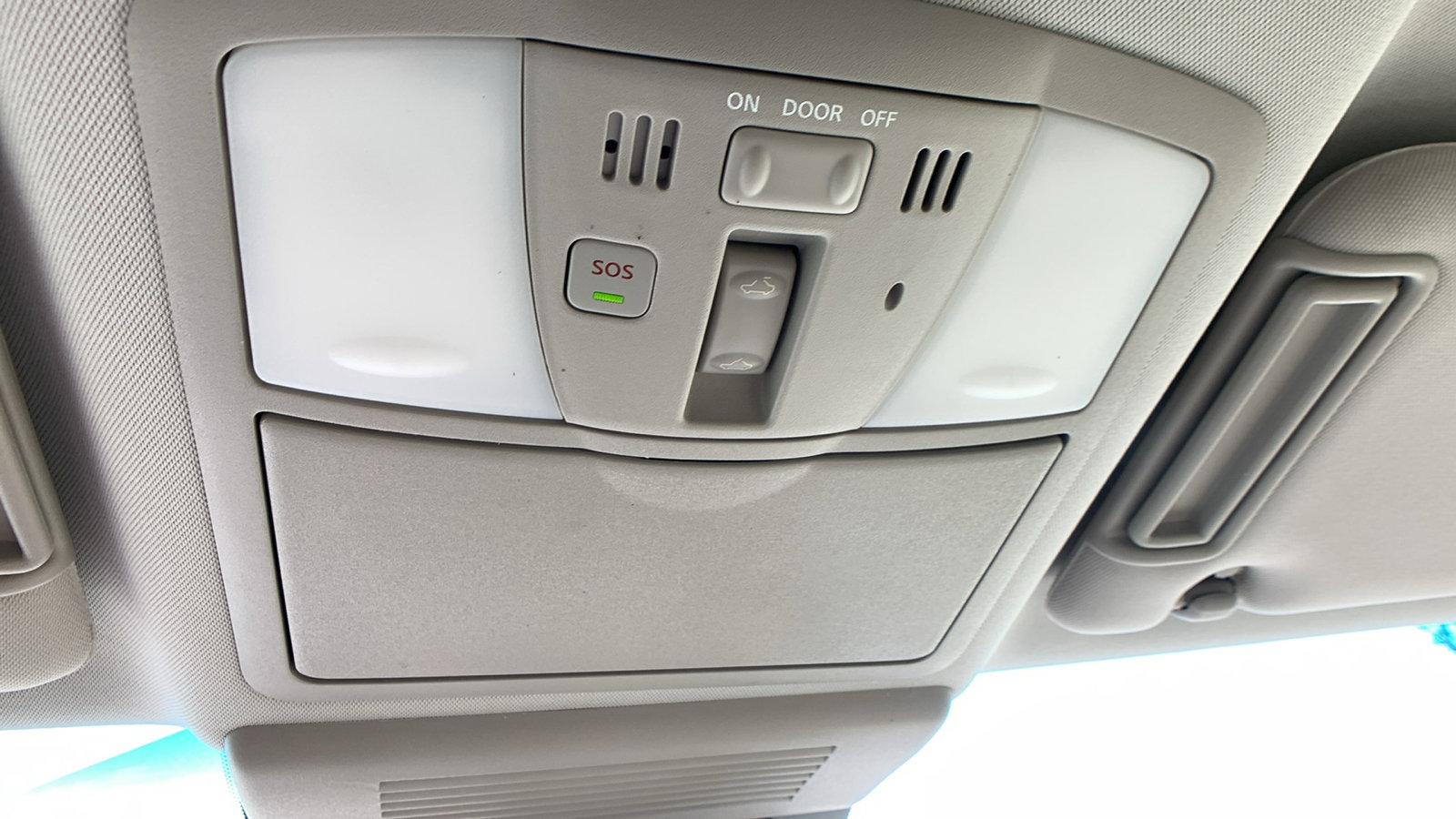 Used 2017 INFINITI QX80 4WD w/ Driver Assistance Package image 20