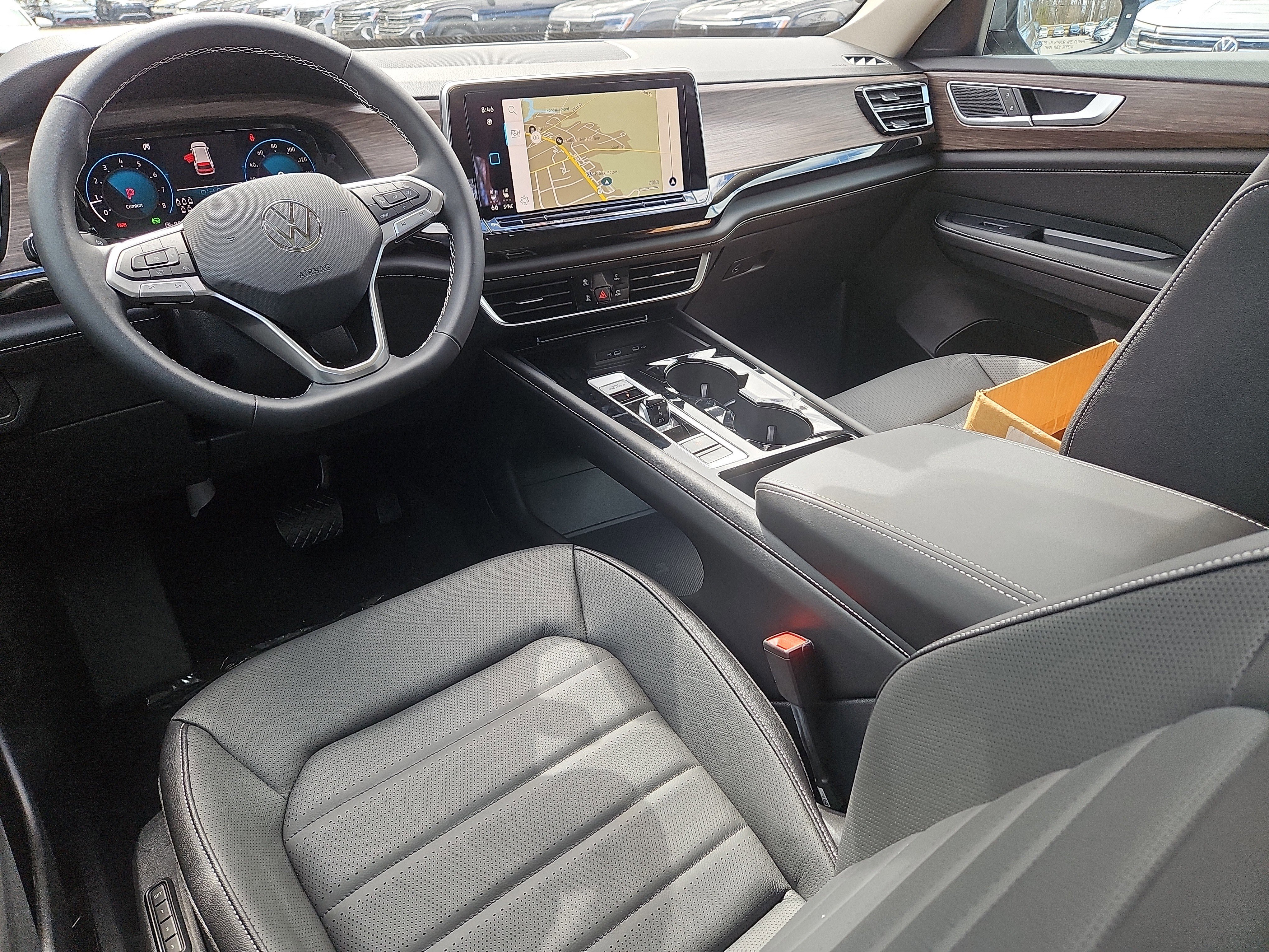 New 2026 Volkswagen Atlas SEL image 6