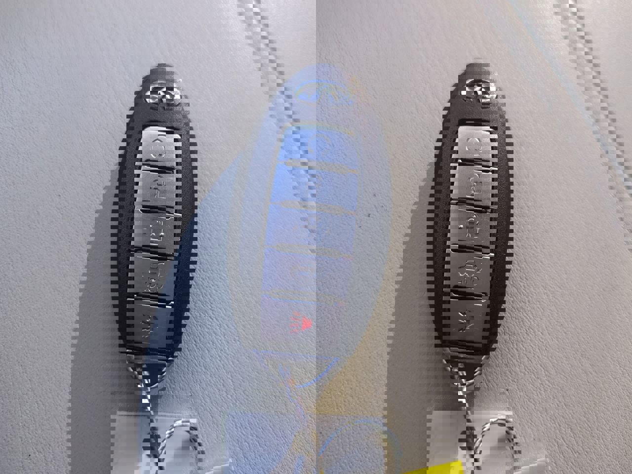 Used 2022 INFINITI QX80 Sensory w/ All-Season Package image 29