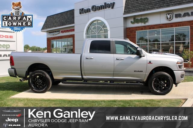 Used 2025 RAM 2500 Laramie AWD/4WD image 1