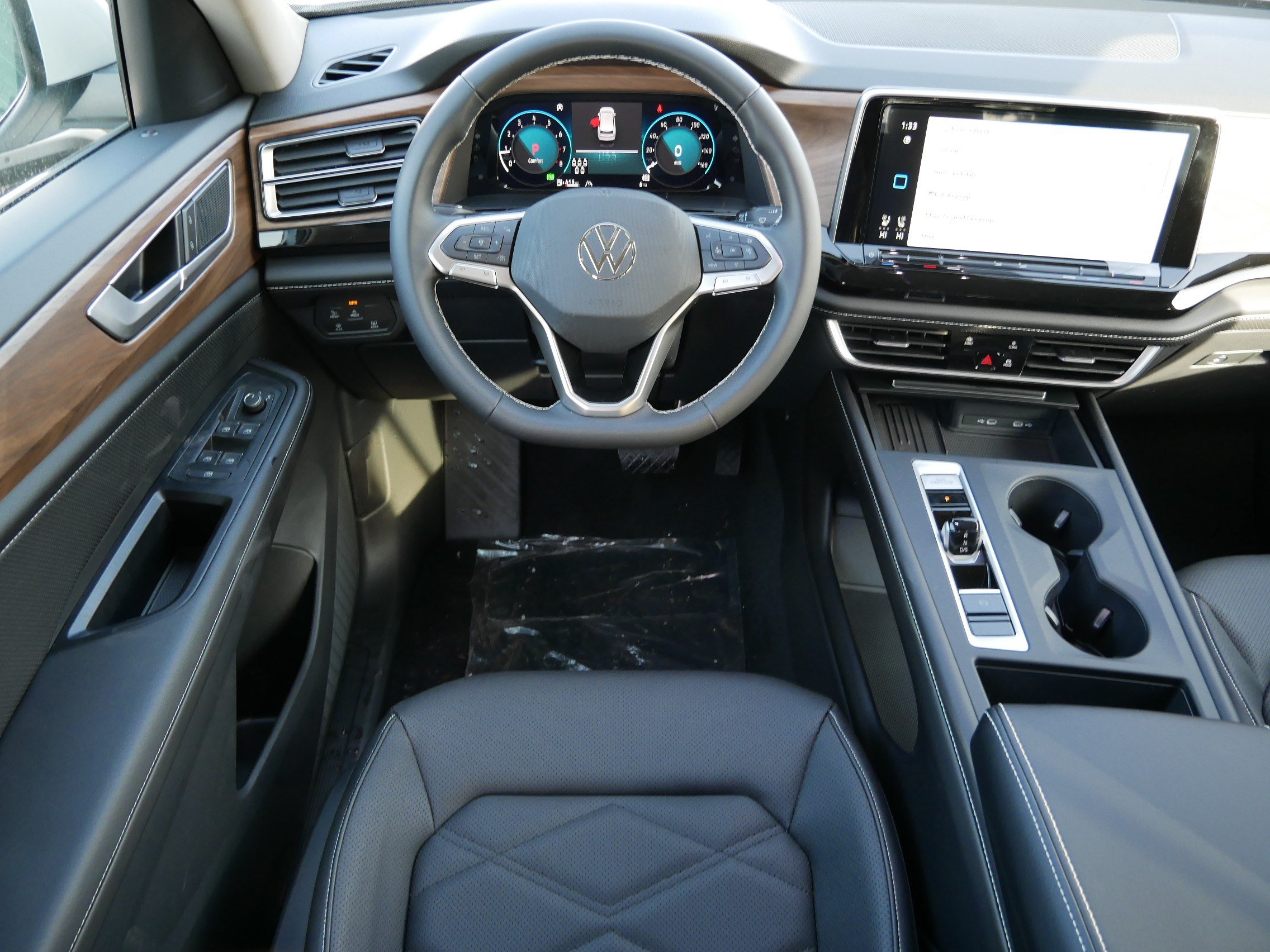 New 2026 Volkswagen Atlas SE AWD/4WD image 7