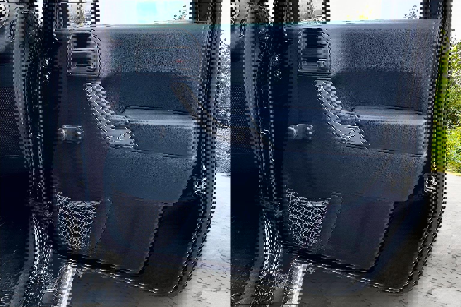 Used 2018 Jeep Wrangler Unlimited Sport w/ Connectivity Group image 24