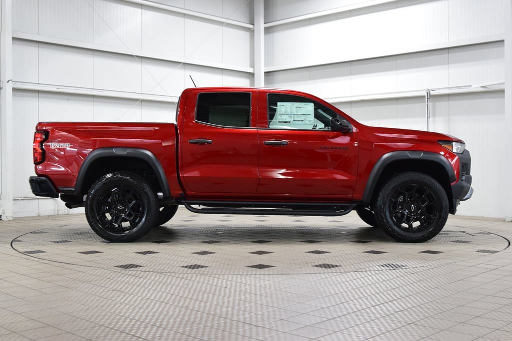 New 2026 Chevrolet Colorado Trail Boss AWD/4WD image 9