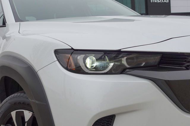 Certified 2025 MAZDA CX-50 2.5 Hybrid w/ Premium Plus Pkg AWD/4WD image 3