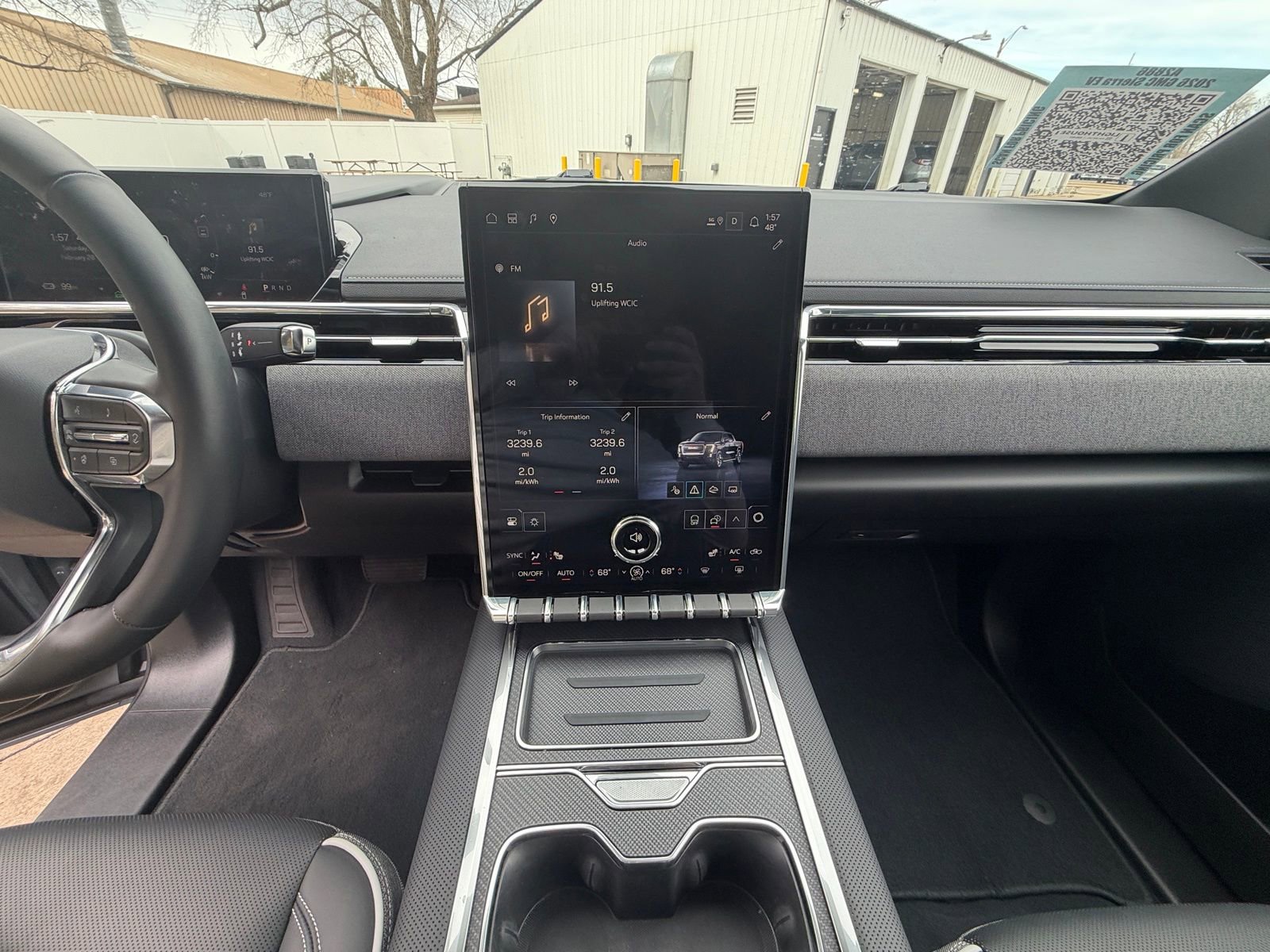 Used 2026 GMC Sierra EV Elevation image 24