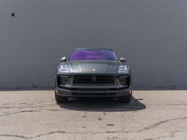 New 2026 Porsche Macan Turbo AWD/4WD image 10