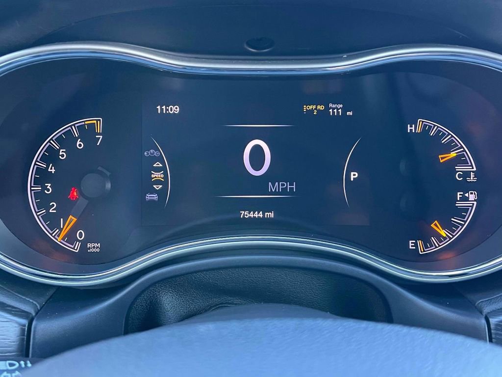 Used 2018 Jeep Grand Cherokee Summit image 36