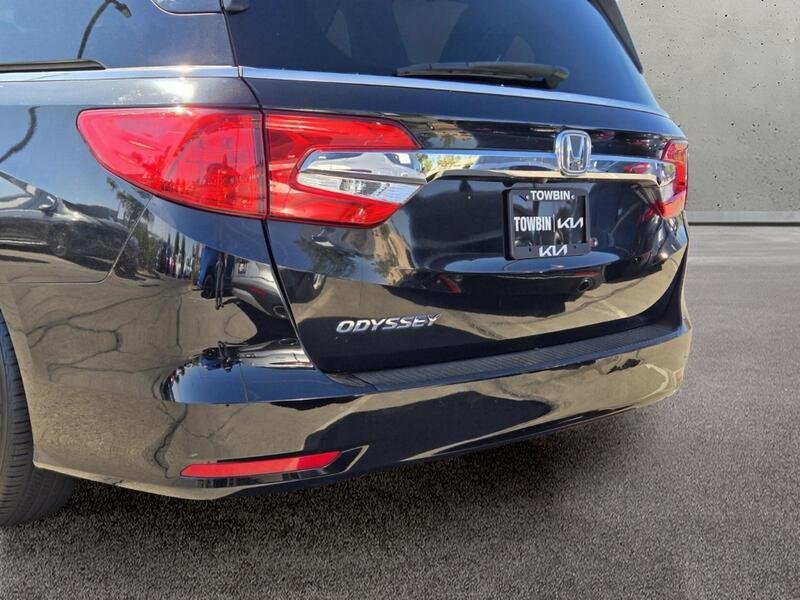 Used 2018 Honda Odyssey EX-L image 6