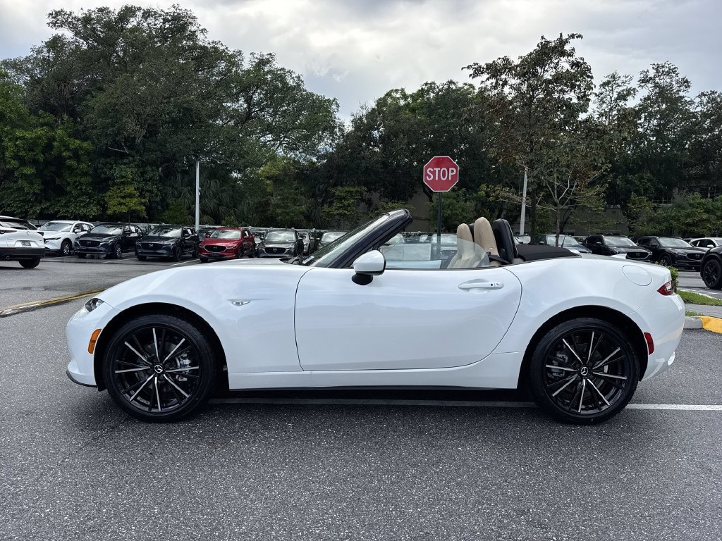 New 2026 MAZDA MX-5 Miata Grand Touring RWD image 27