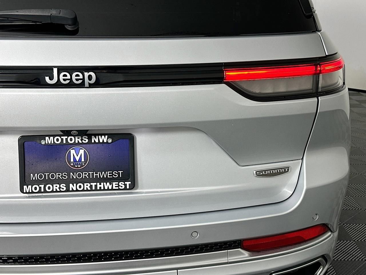 Used 2022 Jeep Grand Cherokee Summit image 22