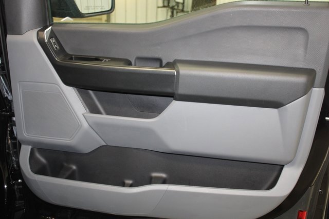Used 2023 Ford F150 XL w/ Trailer Tow Package image 21