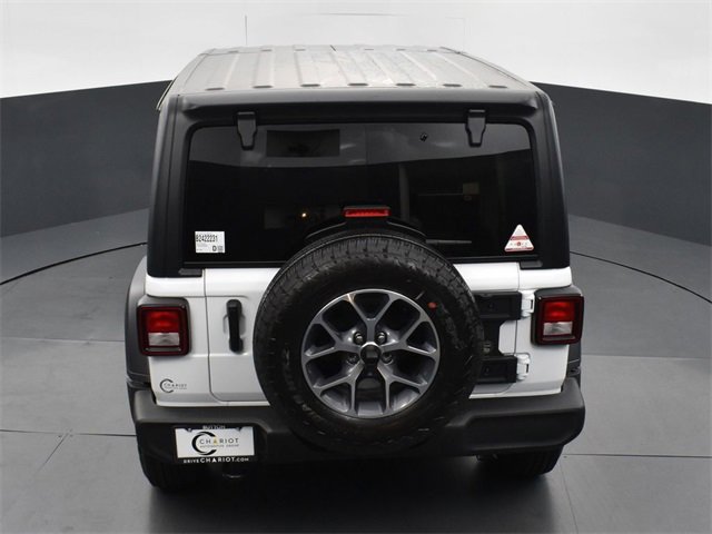 Used 2024 Jeep Wrangler Sport S image 40