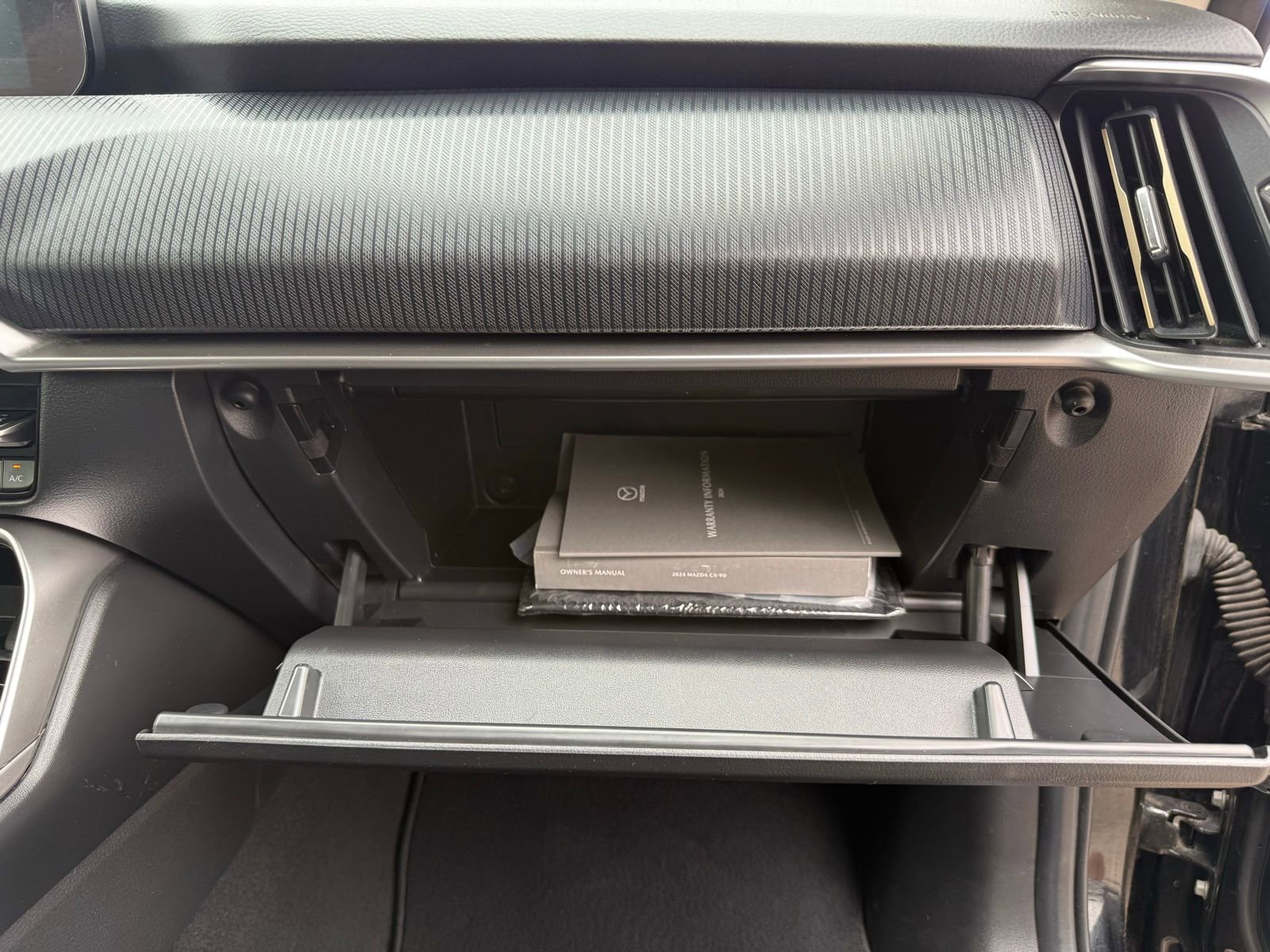 Used 2024 MAZDA CX-90 3.3 Turbo w/ Select Package image 30