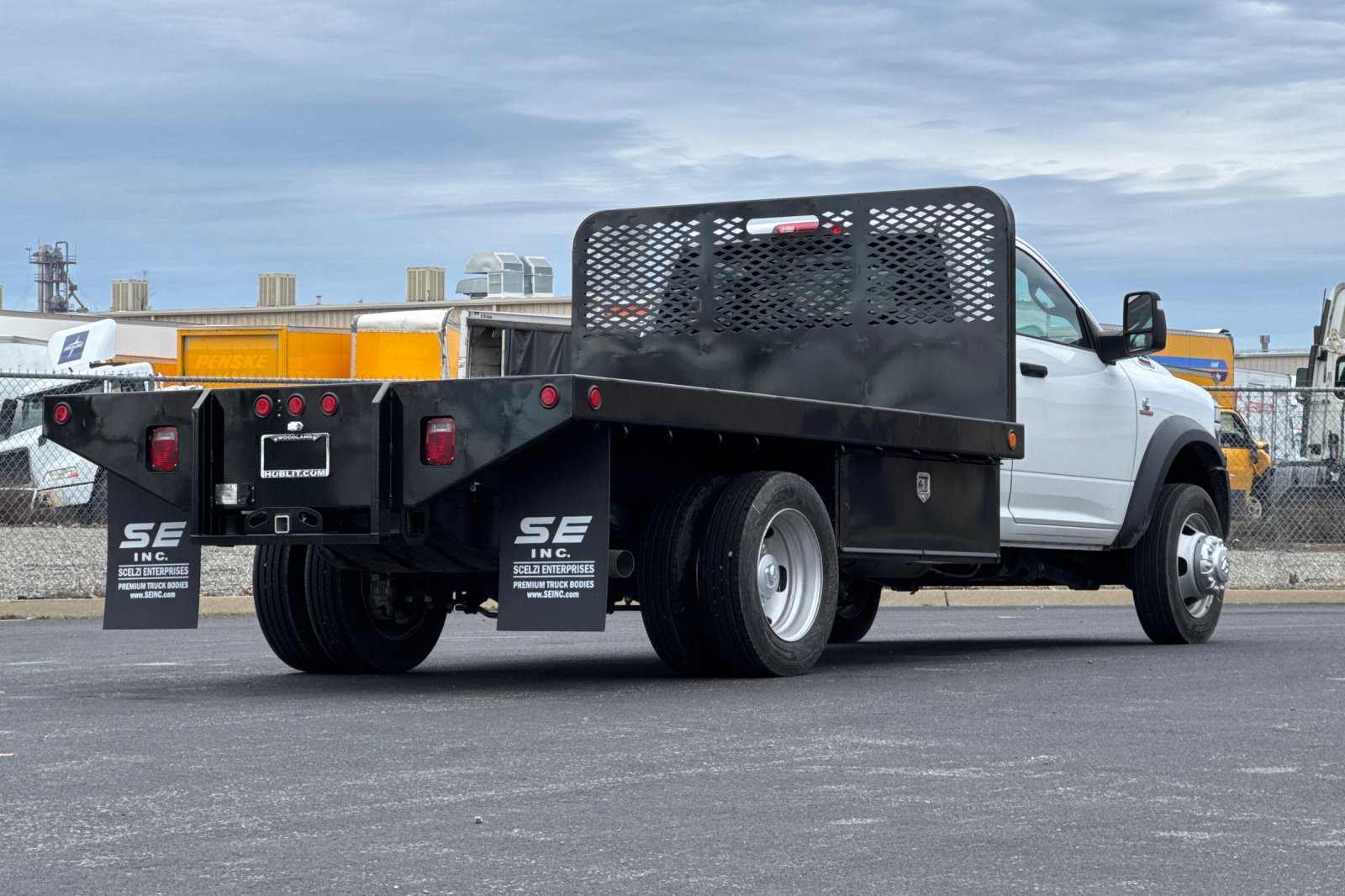 New 2026 RAM 5500 Tradesman w/ Chrome Appearance Group image 3