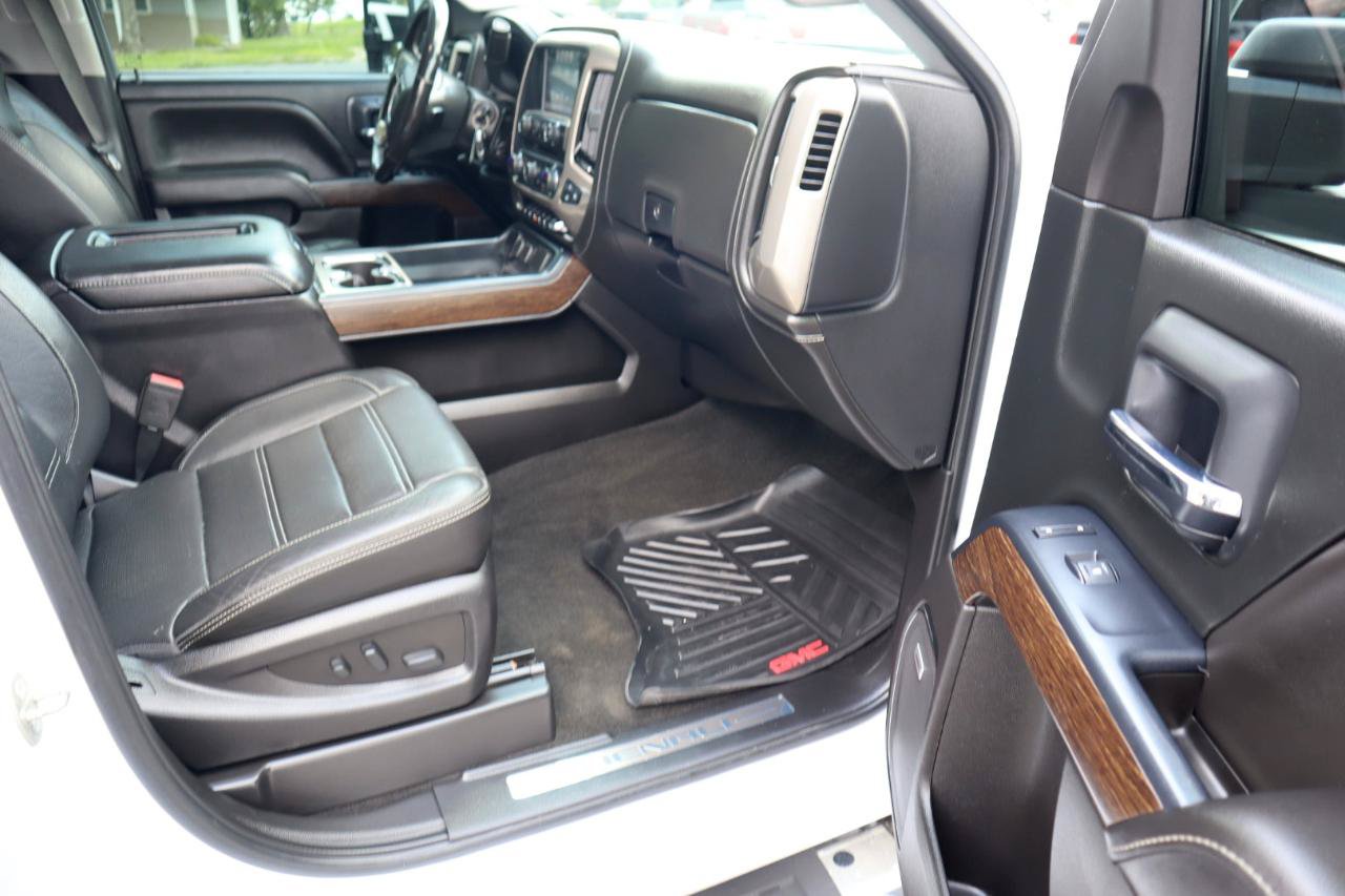 Used 2018 GMC Sierra 3500 Denali w/ Duramax Plus Package AWD/4WD image 16