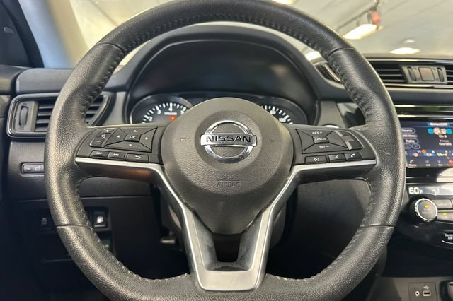 Used 2020 Nissan Rogue SV AWD/4WD image 26