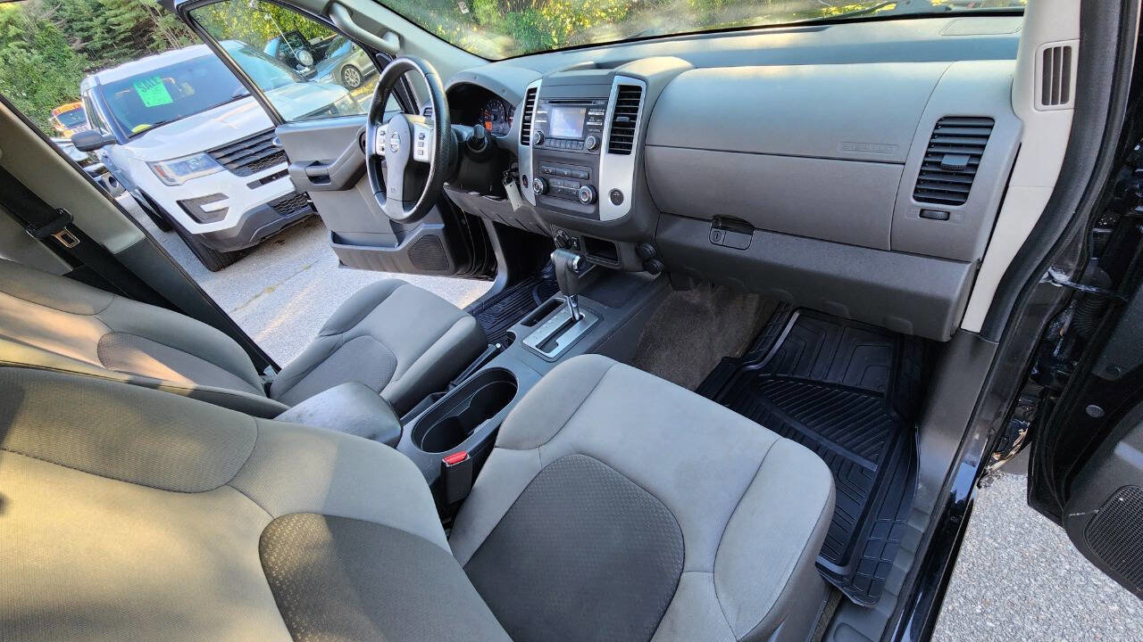 Used 2014 Nissan Xterra S image 41