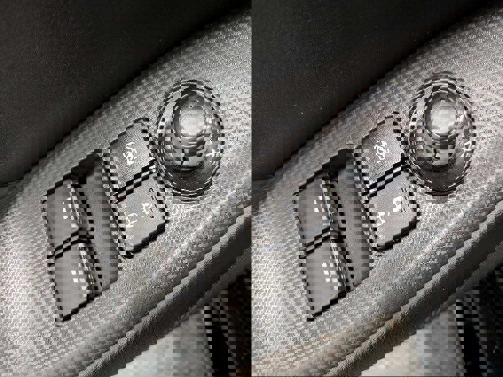 Certified 2024 MAZDA MX-5 Miata Grand Touring w/ Appearance Package image 10