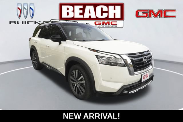 Used 2022 Nissan Pathfinder Platinum w/ Cargo Package