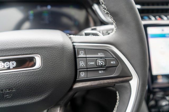 Used 2024 Jeep Grand Cherokee Limited 4xe w/ Luxury Tech Group II image 26