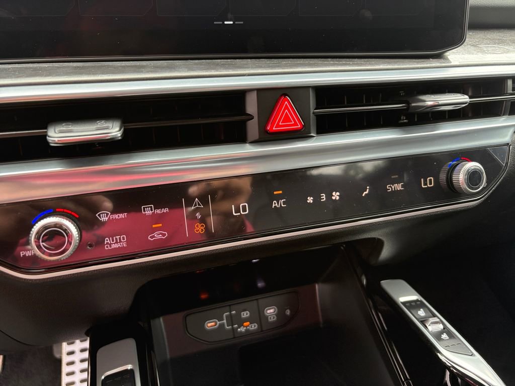 New 2025 Kia Sorento SX image 29