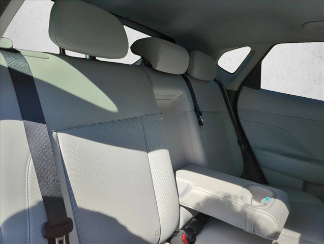 Certified 2024 Hyundai Kona Limited FWD image 28