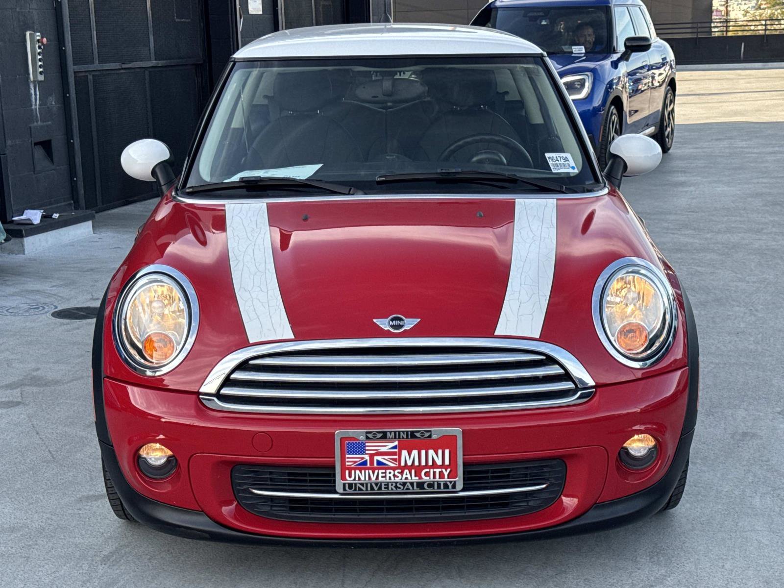 Used 2013 MINI Cooper Hardtop image 2