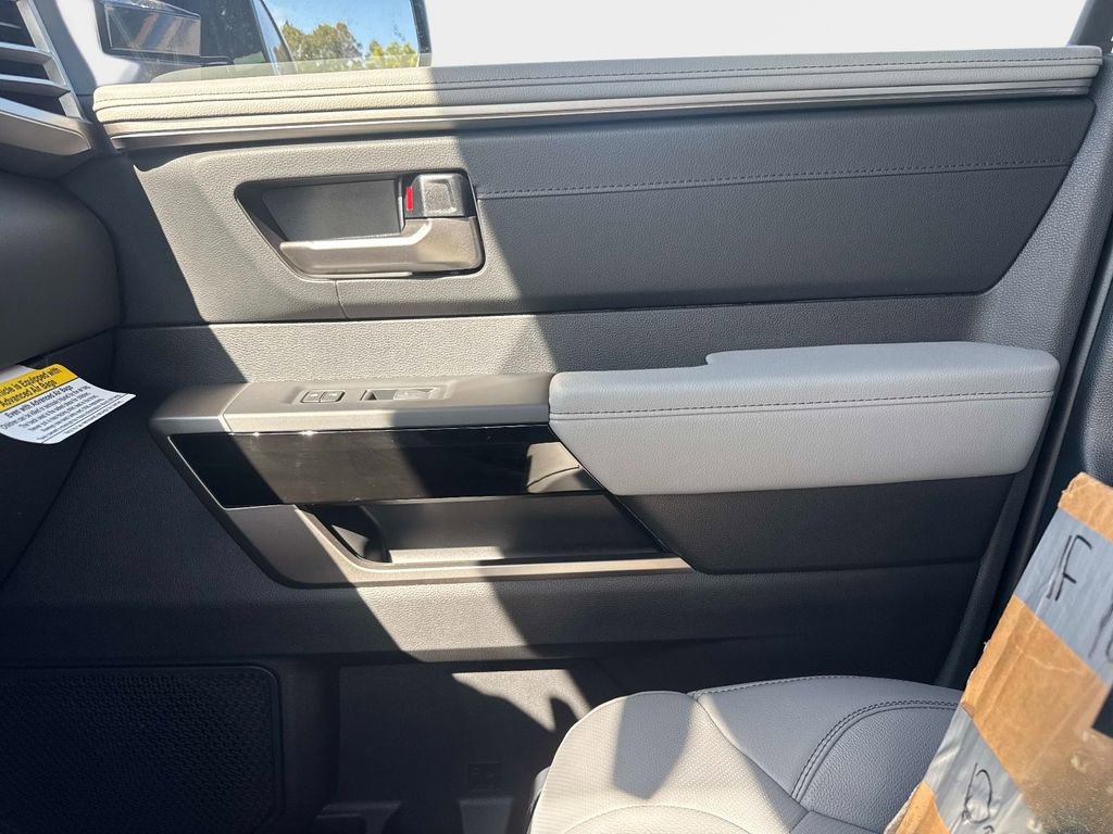 New 2026 Toyota Tundra Limited image 18