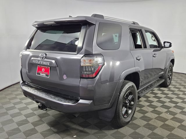 Used 2023 Toyota 4Runner SR5 AWD/4WD image 8