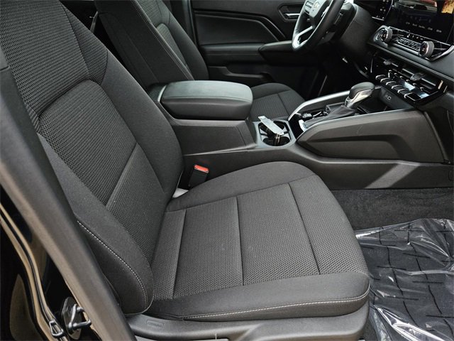 Used 2024 Chevrolet Colorado LT w/ LT Convenience Package image 35