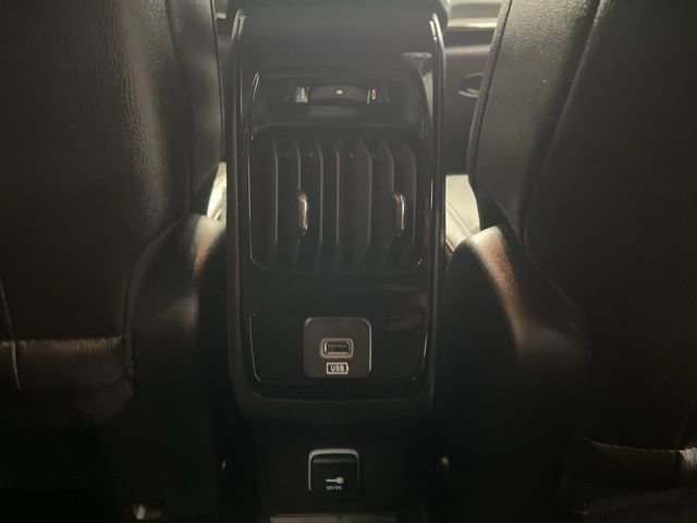Used 2025 Jeep Compass Trailhawk AWD/4WD image 31