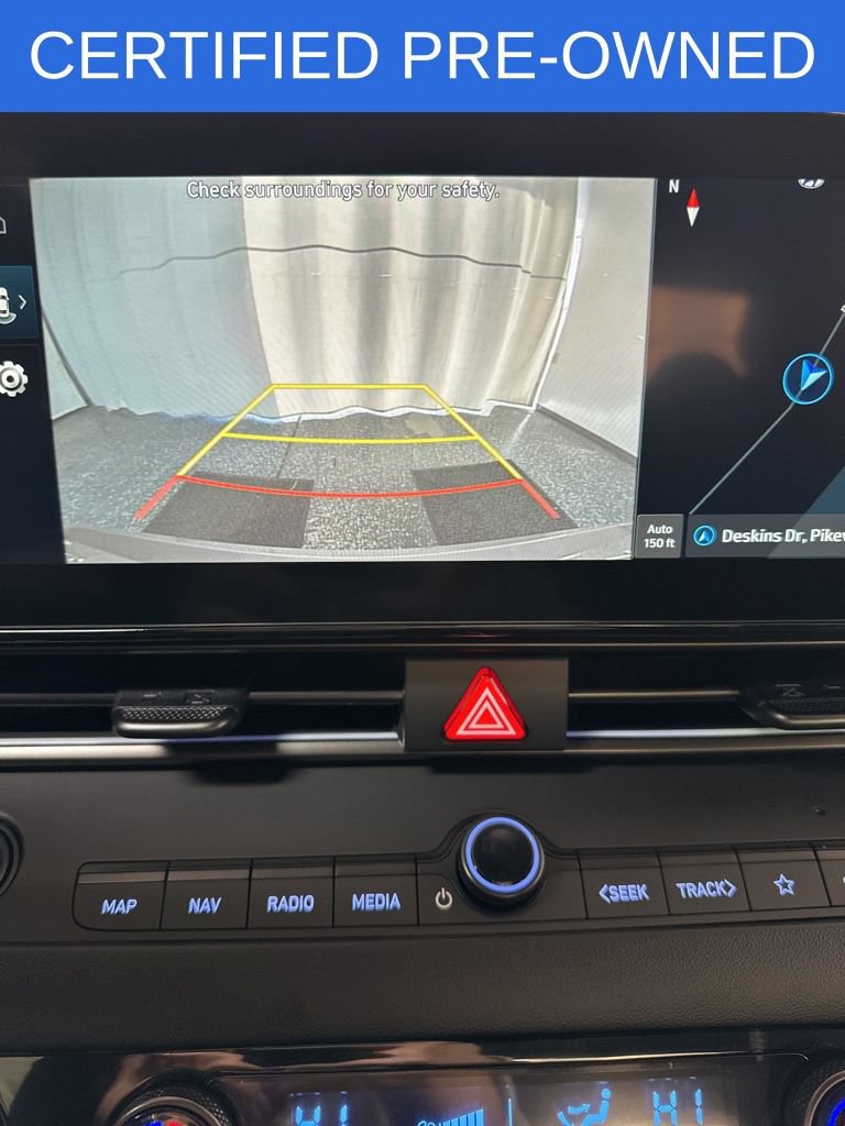 Used 2025 Hyundai Elantra SEL FWD image 13