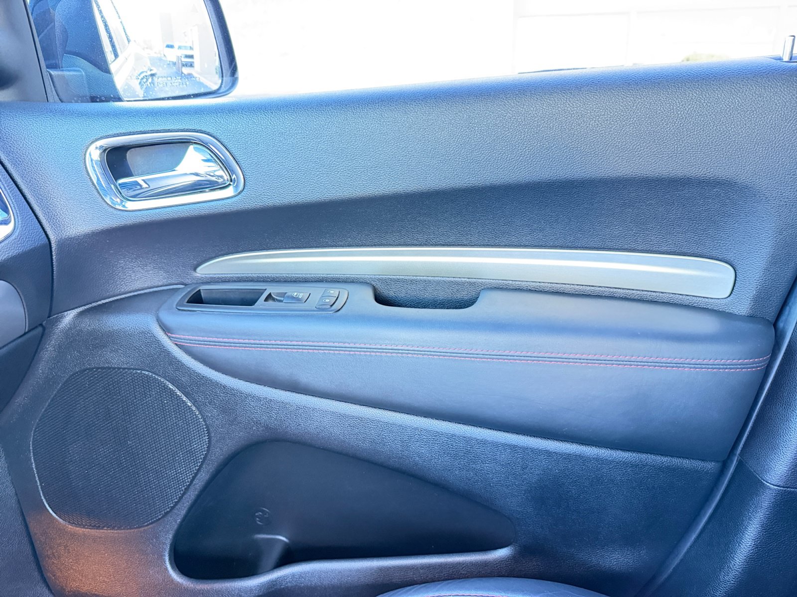 Used 2014 Dodge Durango R/T w/ Technology Group RWD image 15
