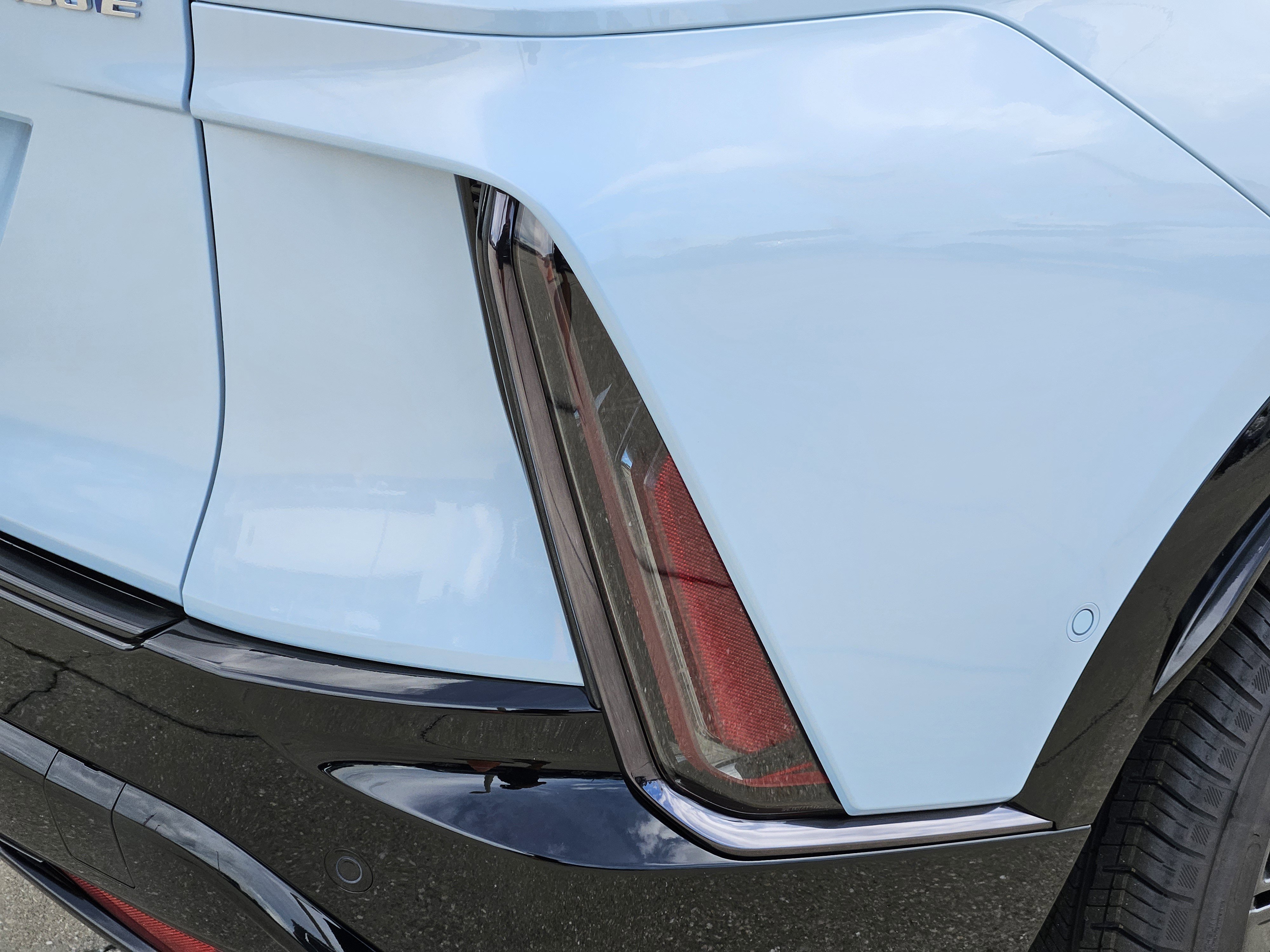 New 2025 Cadillac Lyriq Sport image 10