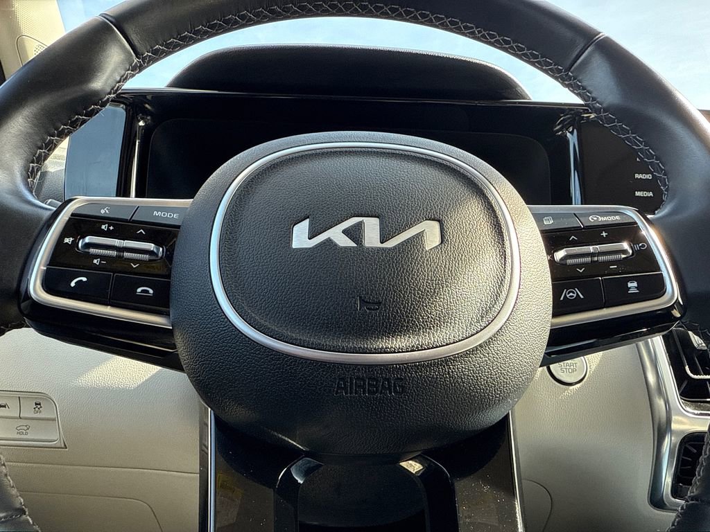 Used 2023 Kia Sorento SX FWD image 30