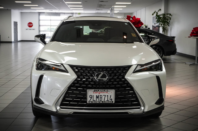 Used 2024 Lexus UX 250h FWD image 4