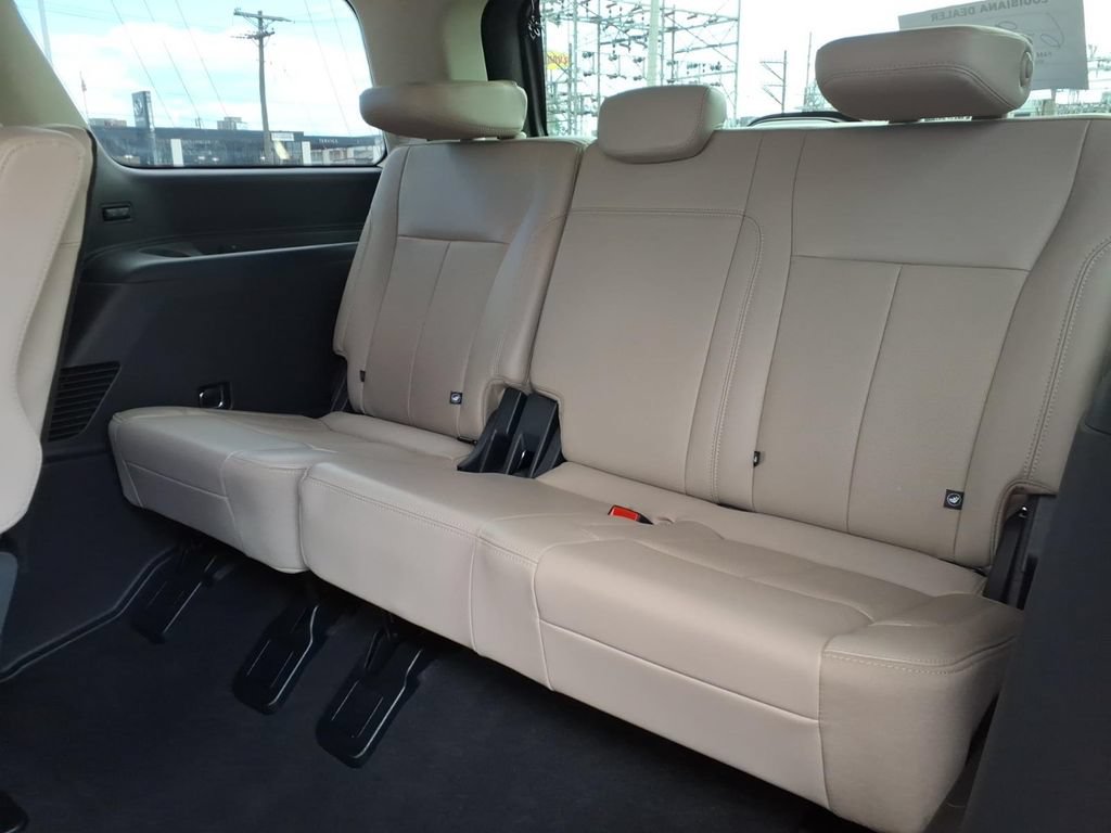 Used 2023 Ford Expedition XLT RWD image 21