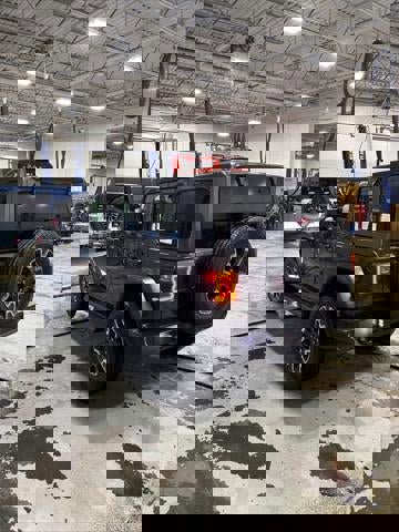 New 2026 Jeep Wrangler Unlimited Sahara image 30